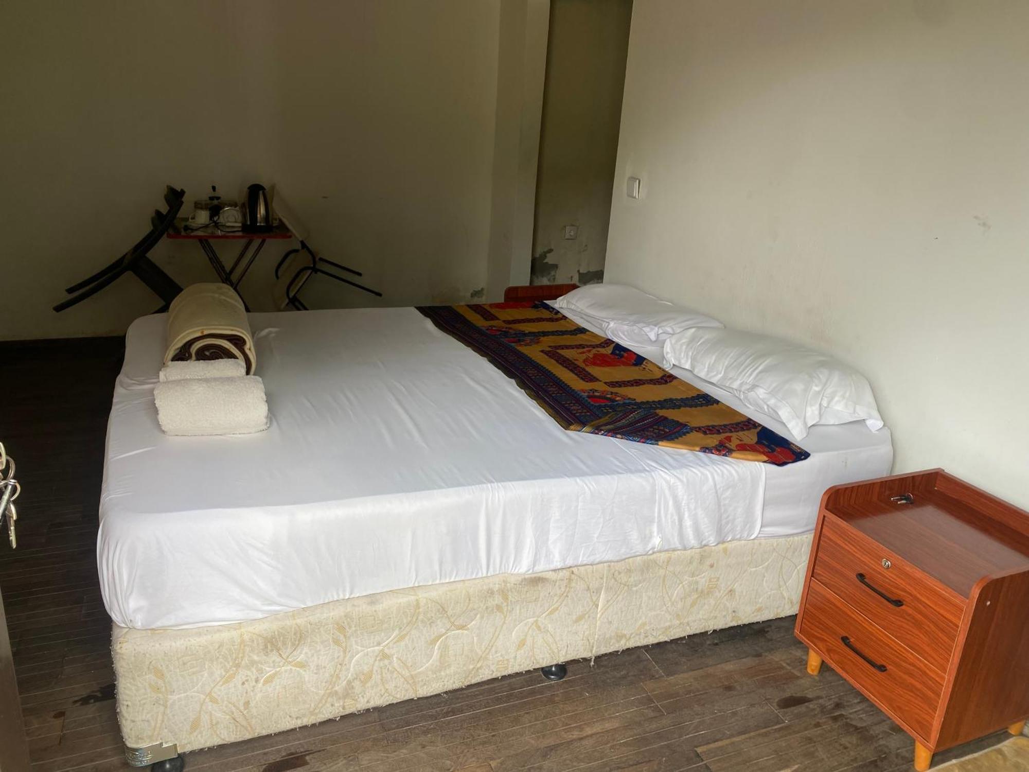 Aeropark Residencial Hostel Maputo Bagian luar foto