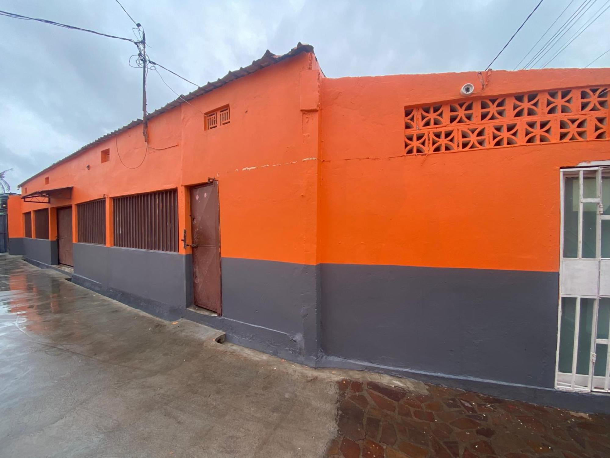 Aeropark Residencial Hostel Maputo Bagian luar foto