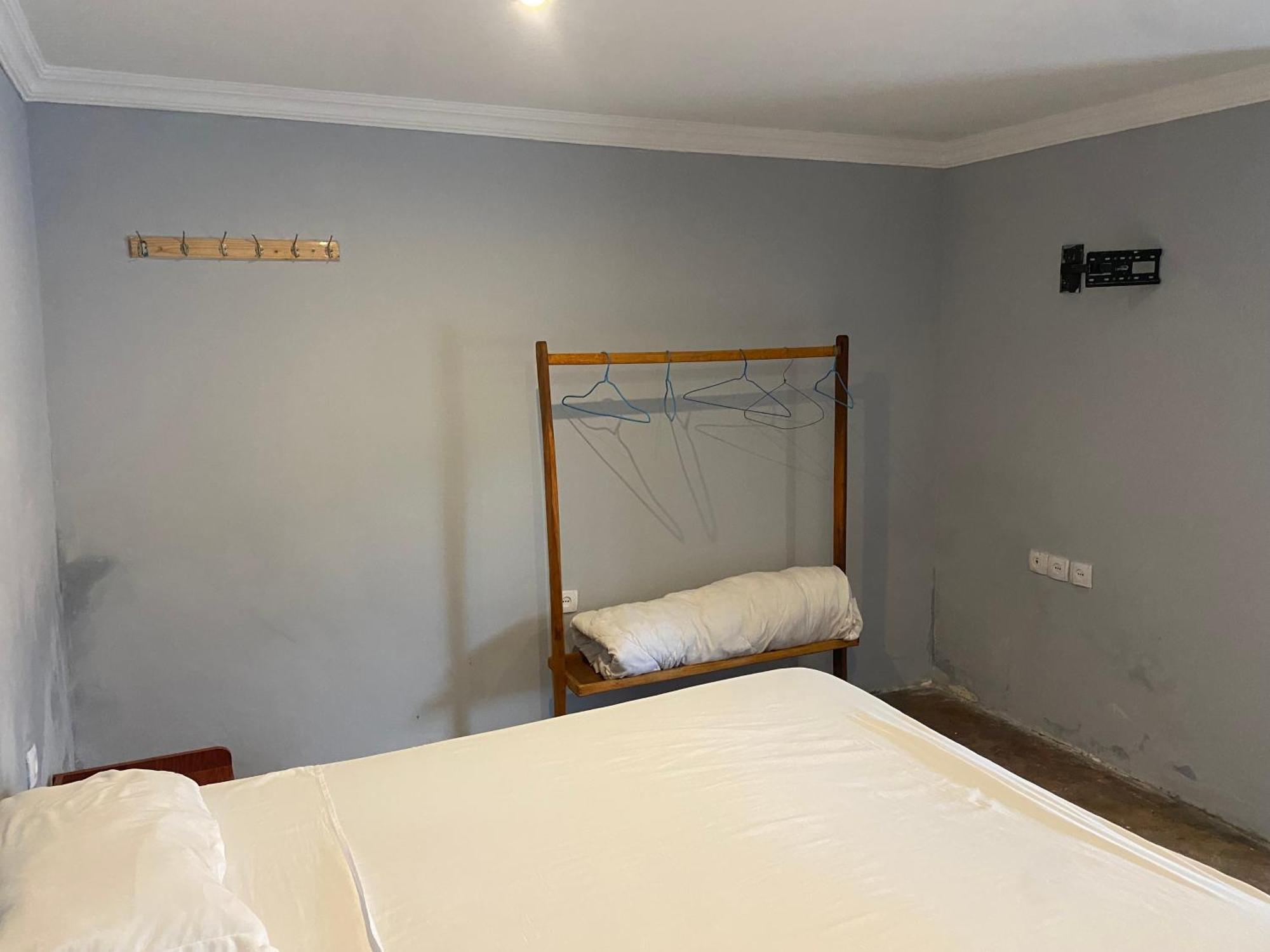 Aeropark Residencial Hostel Maputo Bagian luar foto